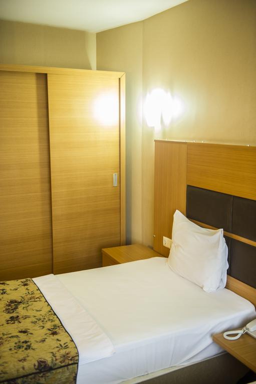 Pinar Elite Hotel Adana Room photo