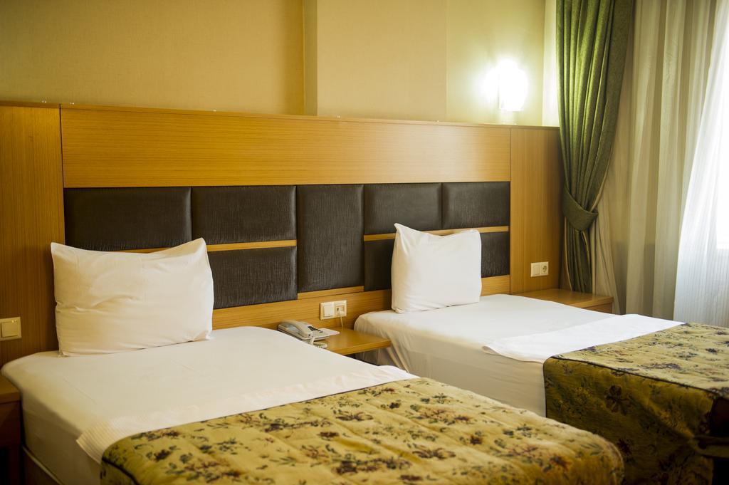 Pinar Elite Hotel Adana Room photo