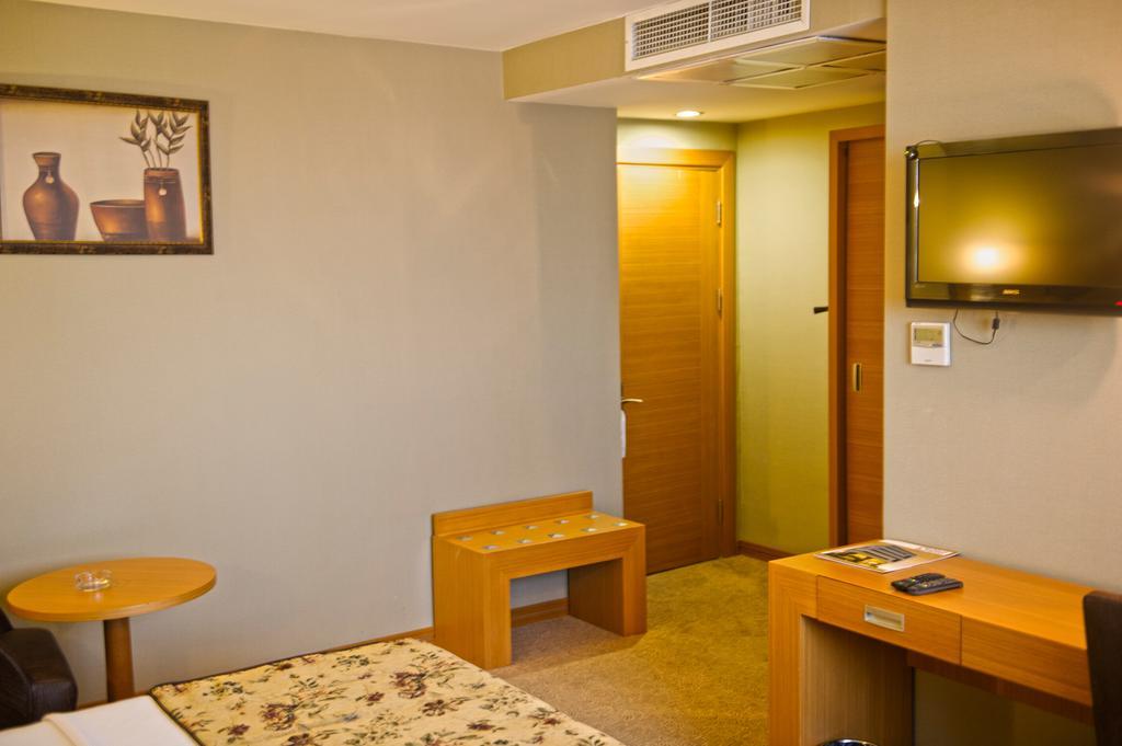 Pinar Elite Hotel Adana Room photo