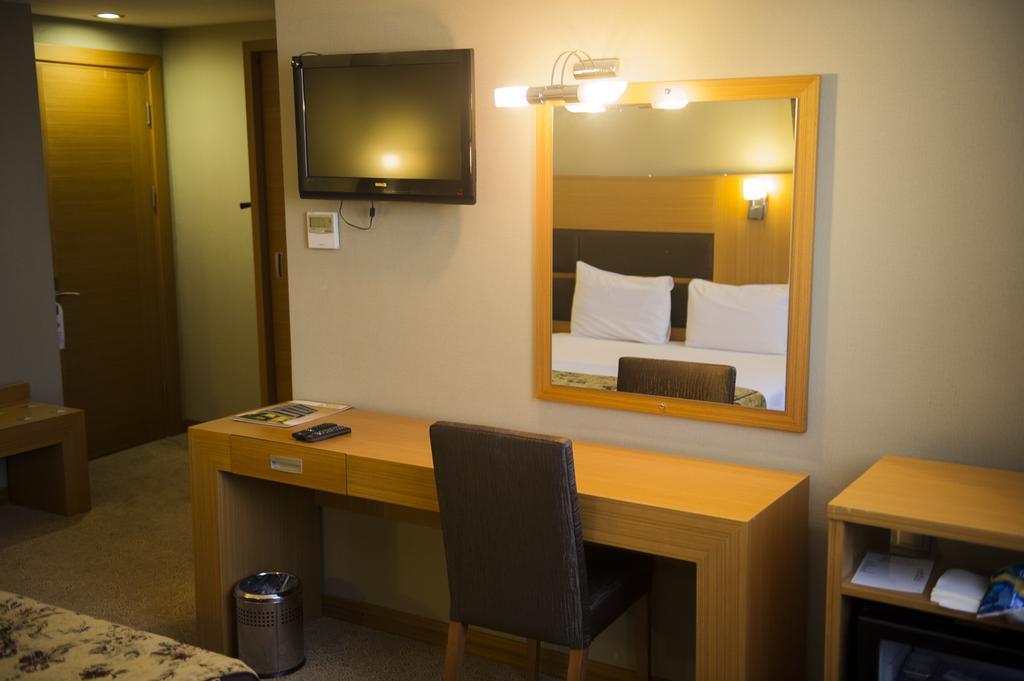 Pinar Elite Hotel Adana Room photo