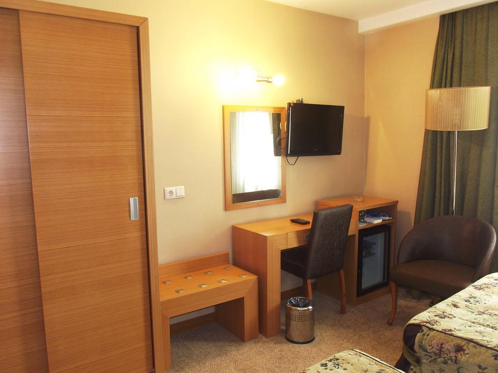 Pinar Elite Hotel Adana Room photo