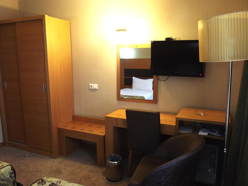 Pinar Elite Hotel Adana Room photo
